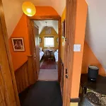 Yarm Sleeping 12 Next To Fox Covert Pub 3* Kirklevington