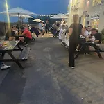 Yarm Sleeping 12 Next To Fox Covert Pub 3* Kirklevington