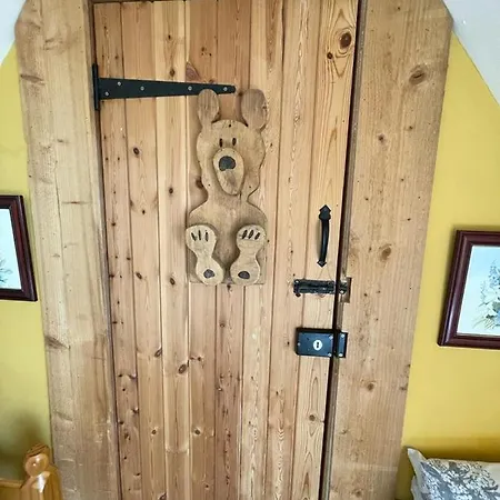 Yarm Sleeping 12 Kirklevington